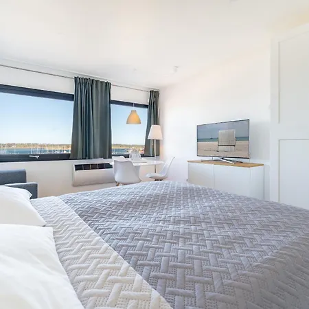 Am Suedstrand I Daire Burgtiefe auf Fehmarn